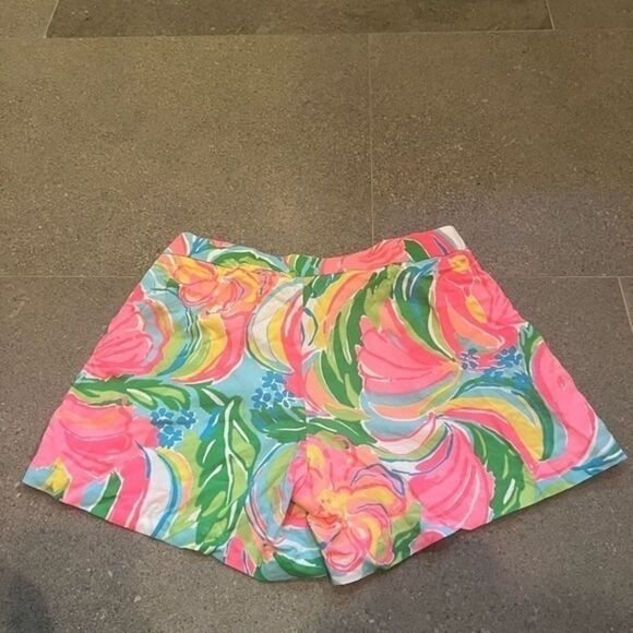 Lilly Pulitzer Size 00 Great Condition Side Zip with Inner Button Pockets - Picture 9 of 15
